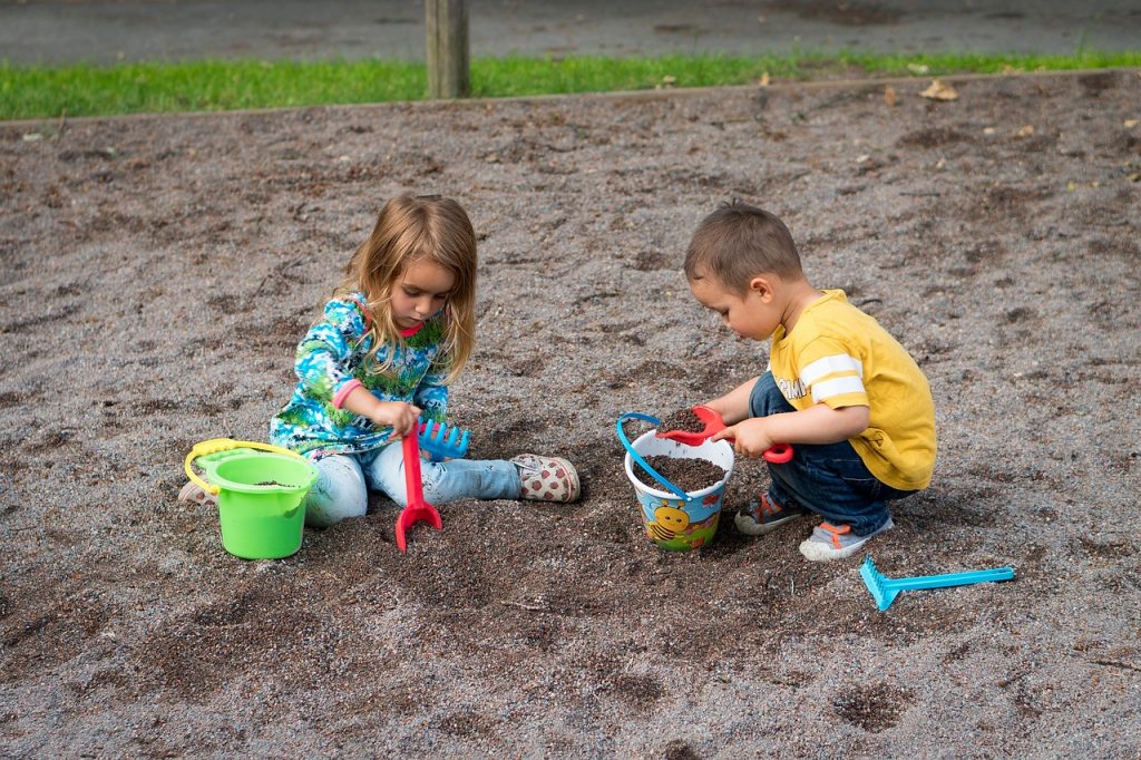 幼稚園のママ友付き合いを楽しもう 公園で出会った面倒なママ友